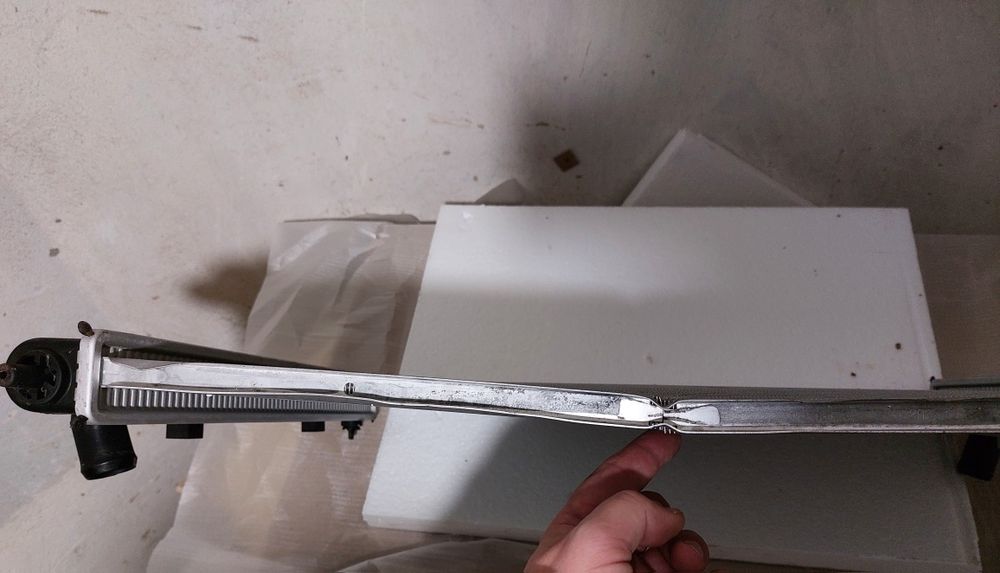 Радіатор охолодження двигуна chery tiggo 4