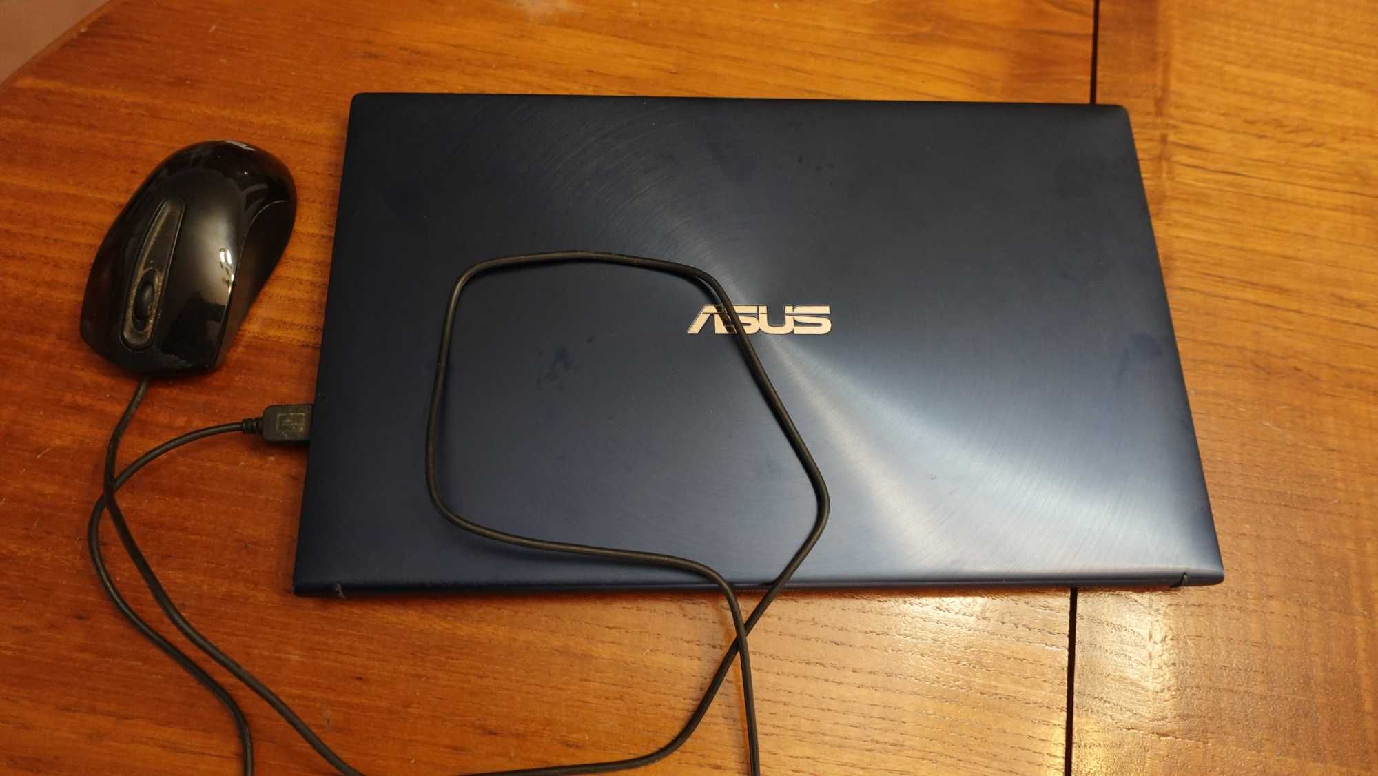 Portátil ASUS i7 como novo
