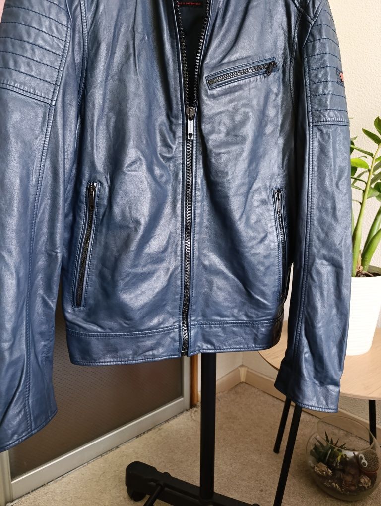 Мужская кожаная куртка косуха strellson anvers leather jacket