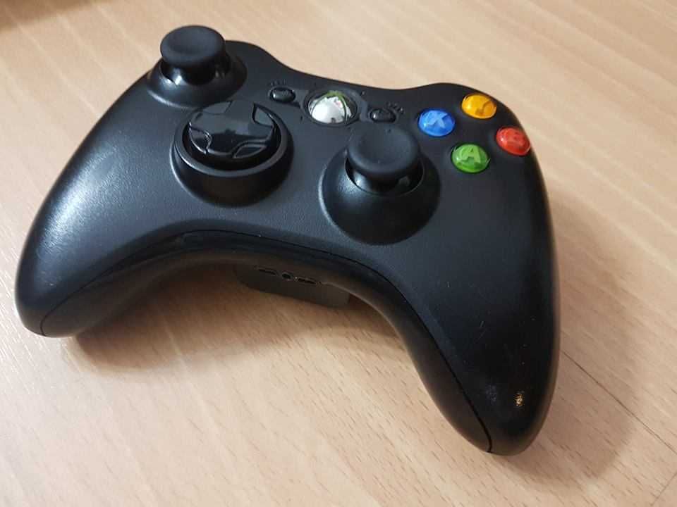 Kienct do xbox 360 dysk 250gb zasilacz kinect mikrofon pad pilot