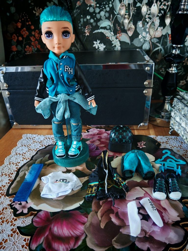 MGA Rainbow High Fashion Doll Teal Boy River Kenda godula