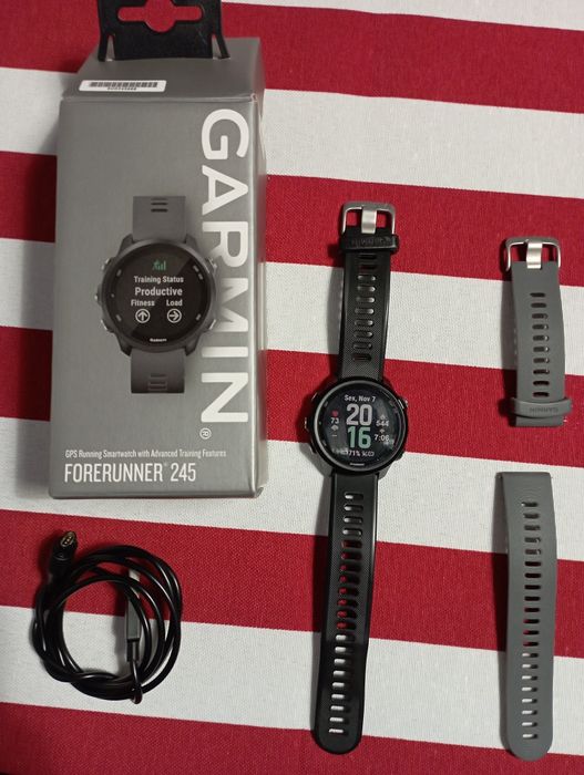 Garmin foreruner 245