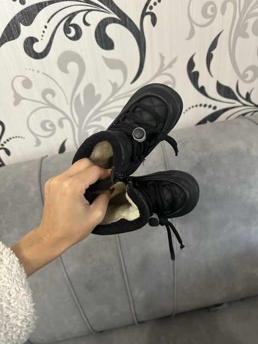 Зимове взуття дитяче 23 розмір