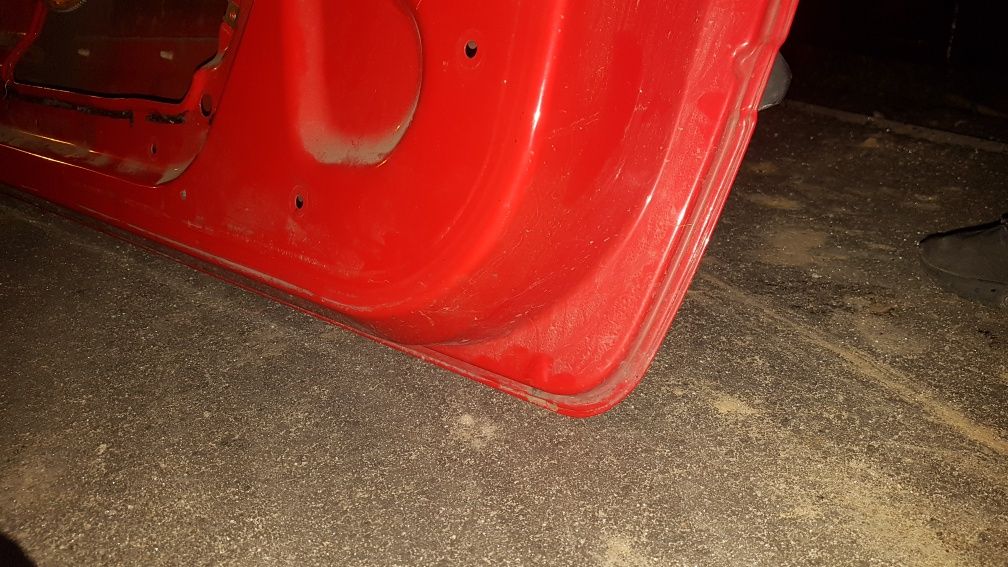 Bmw e36 compact drzwi hellrot prawe i lewe