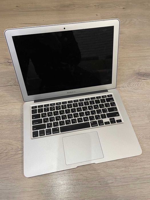 Apple MacBook Air 13" A1466 2012