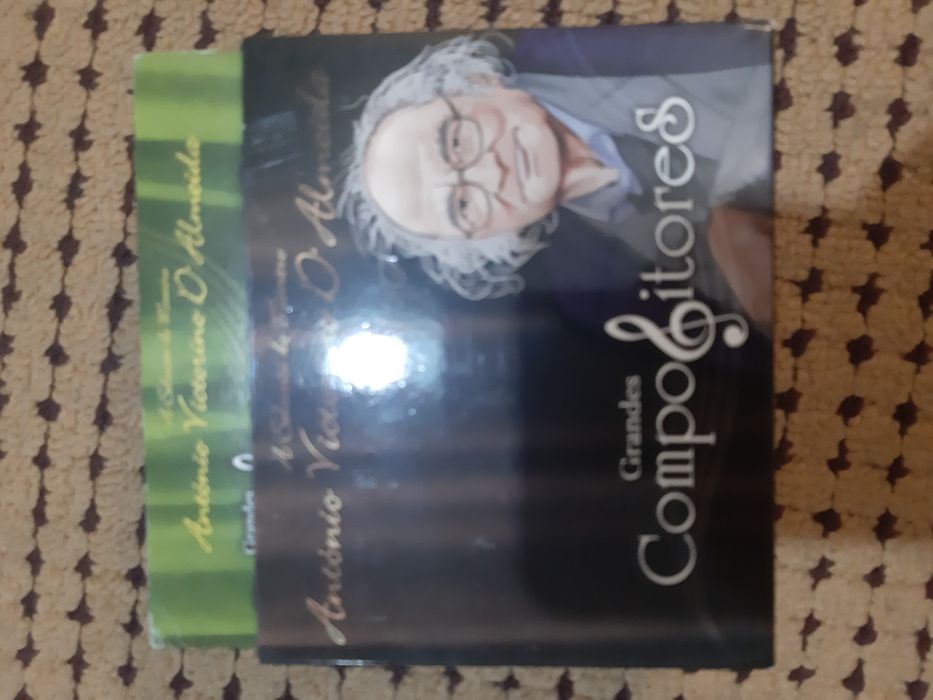 Colecso "A Selecao do Maestro "  Vitorino de Almeida 20 Cd' s + Box