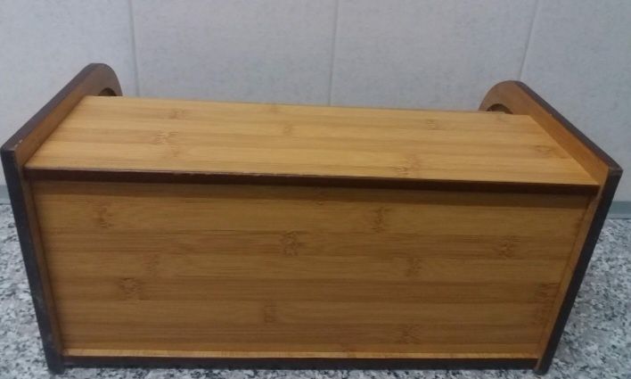 Caixa para pão nova