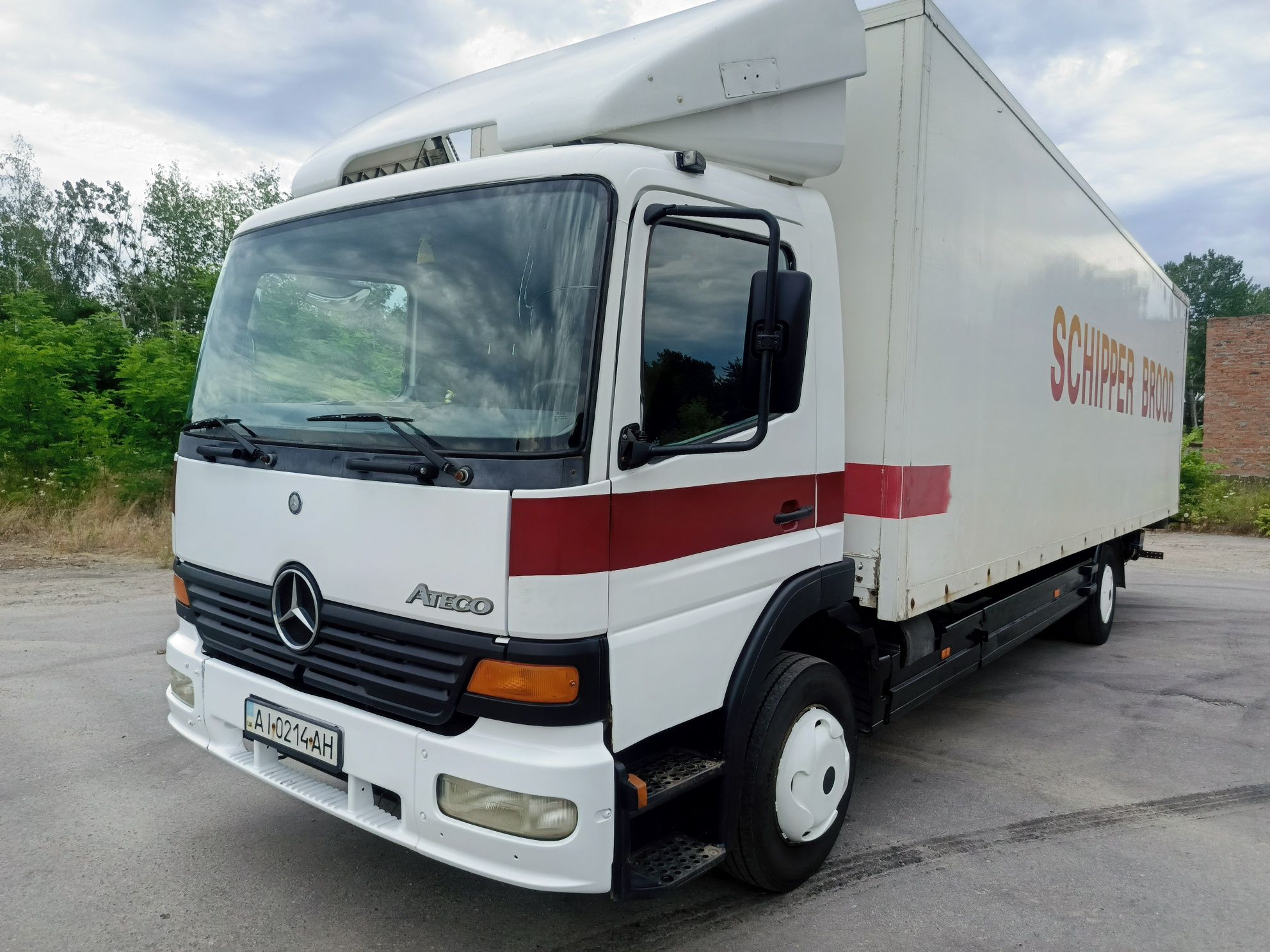 Atego 1217 гідроборт