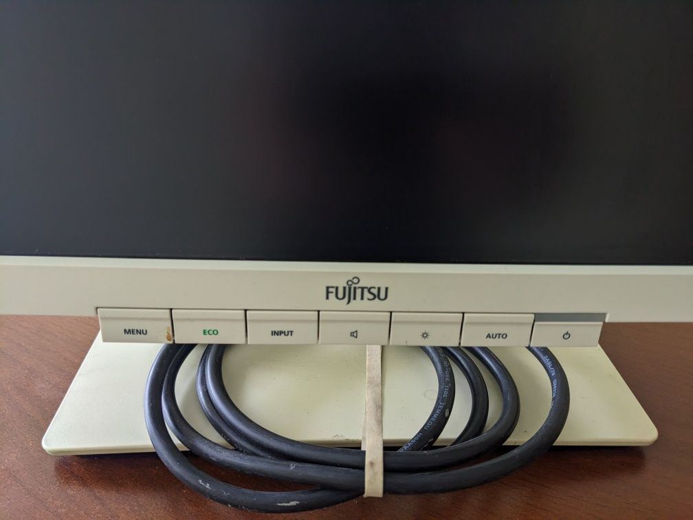 Монітор Fujitsu 22