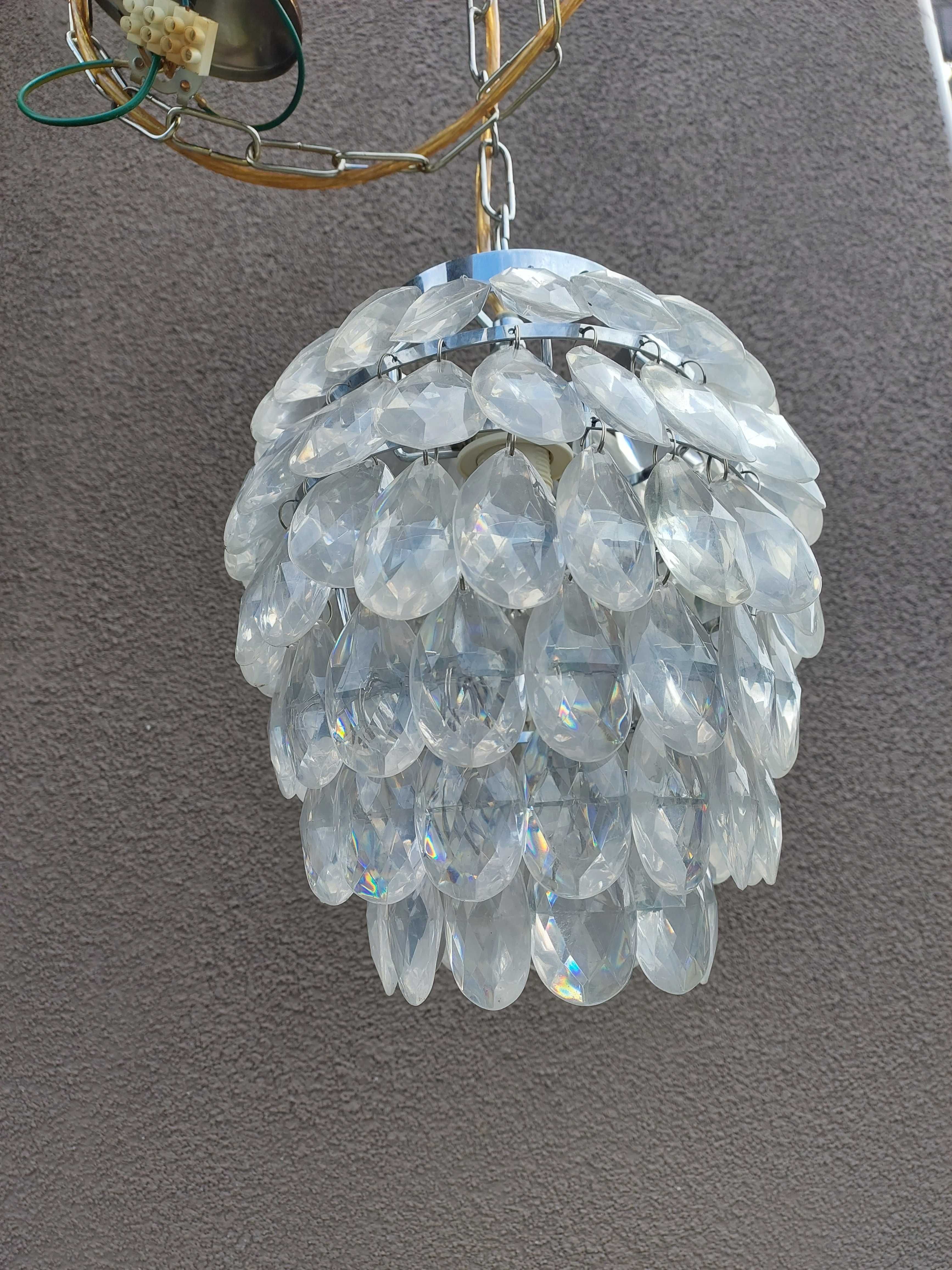 Lampa sufitowa kryształki akrylowe na łańcuchu glamour