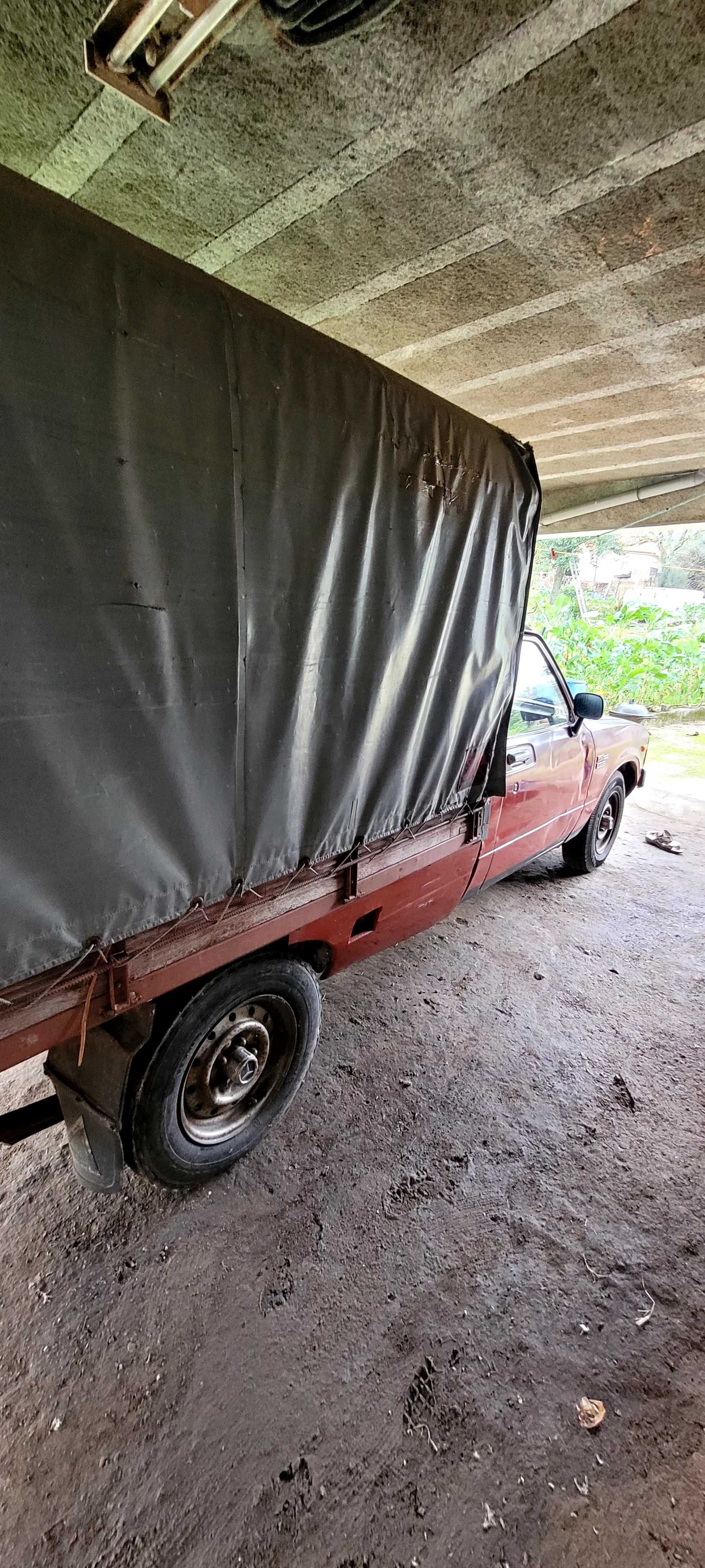 Toyota Hilux 1982