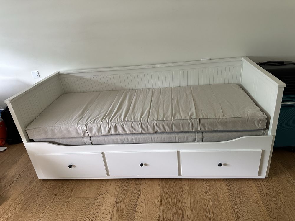 IKEA HEMNES Sofa & Cama indiv/duplo com 2 Colchao