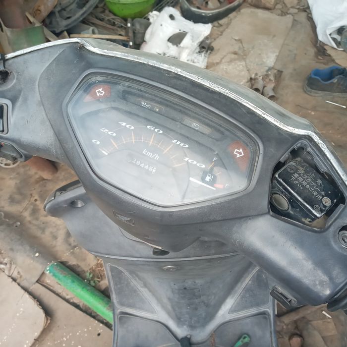 Хонда Лид 100 не на ходу