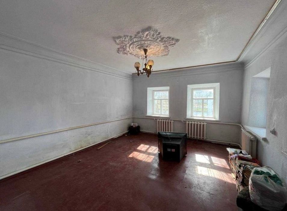 Продам охайний будинок у передмісті, с. Баловне. Чудовий варіант для т