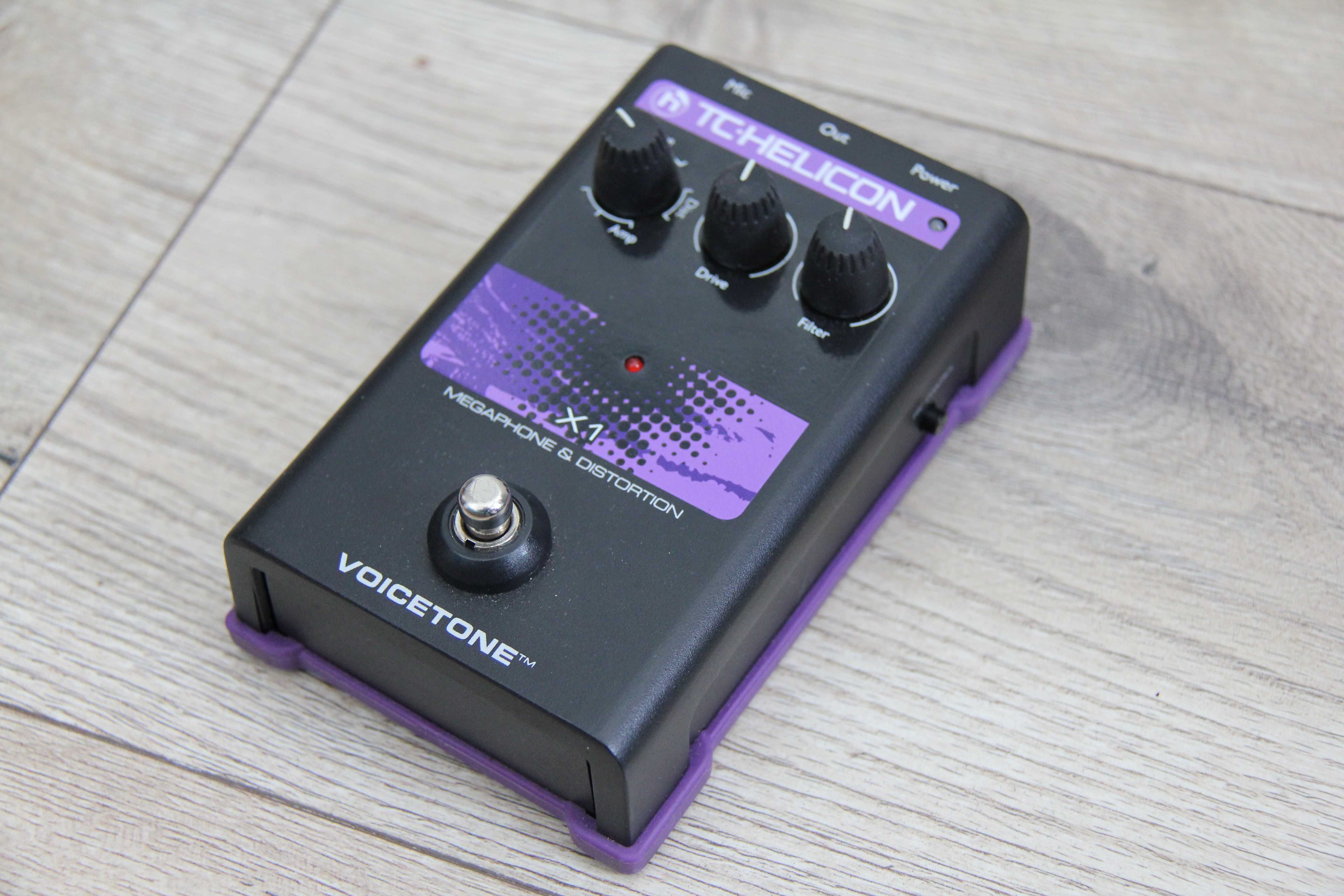 TC Helicon VoiceTone X1 Megaphone & Distortion