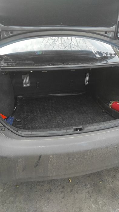 Продам Тайота Карола