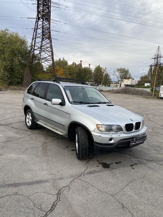 Продам BMW X5 E53