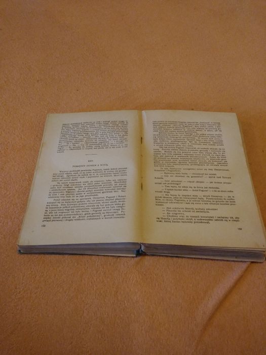Dzieci Kapitana Granta , powieść wyd. w 1939 r. 3 tomy w 1. Wydanie 4