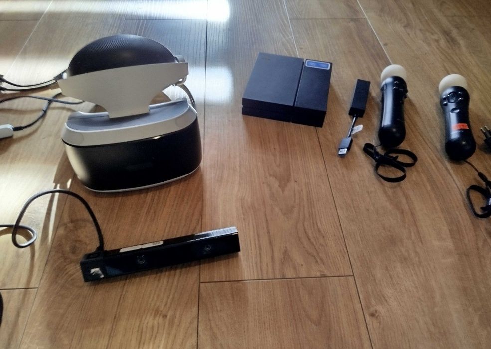 PlayStation VR - Okulary + Kamera + 2 Kontrolery Move