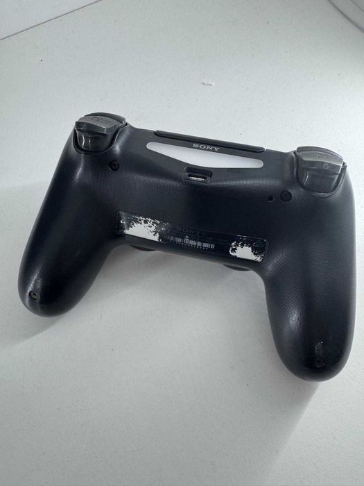 Playstation 4 Slim 500GB + Pad + Okablowanie