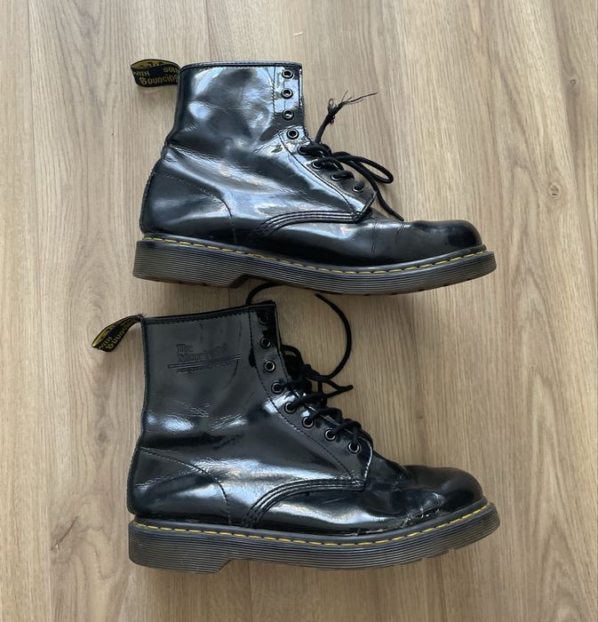 Buty glany trapery Dr. Martens model 1460 błyszczące