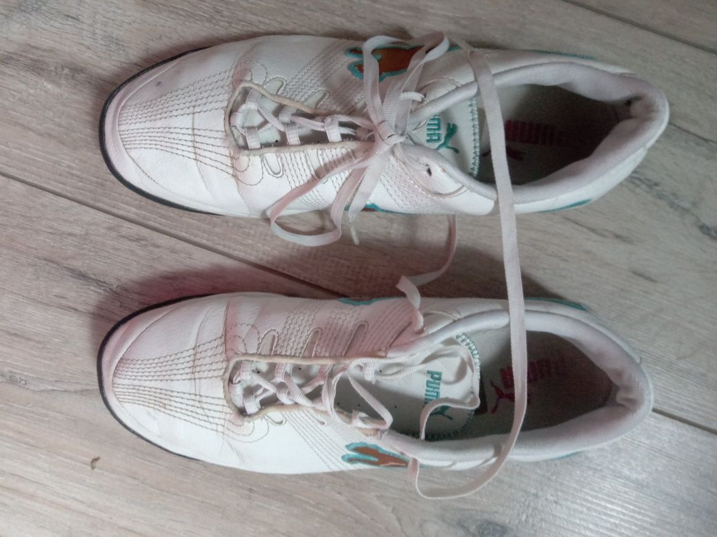 Buty sportowe damskie Puma. 38.