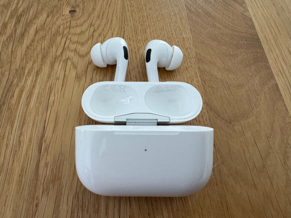 Apple AirPods Pro 2 (Lightning) A2700 oryginalne stan bardzo dobry