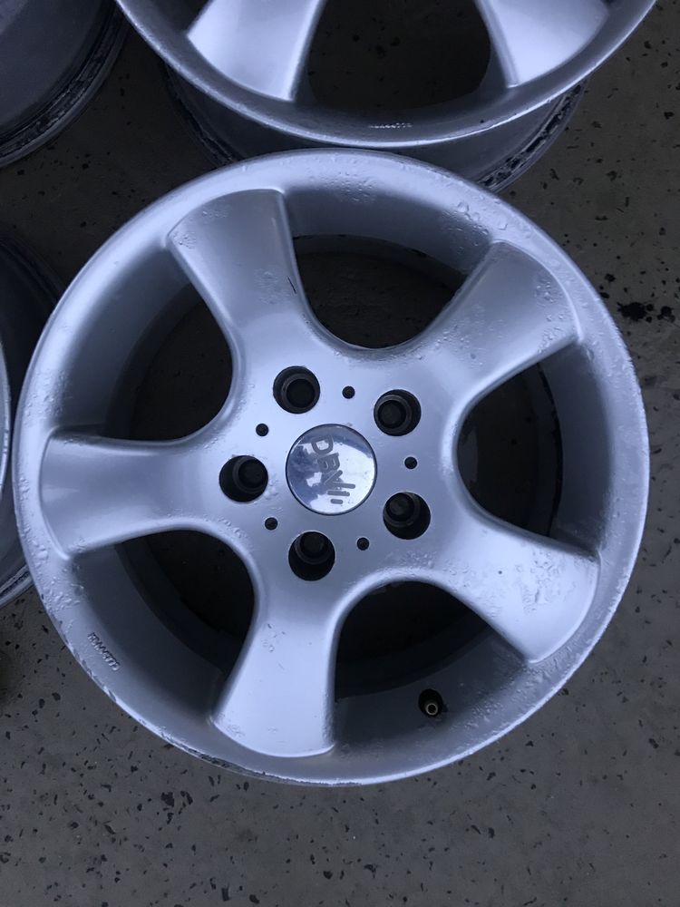 Титани Диски 5X114.3 R15 Mazda Toyota Hyndai Kia Mitsubishi Renault