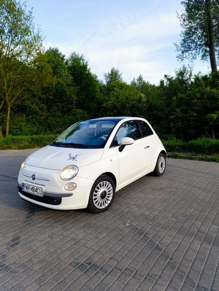 Fiat 500 panoramiczny dach