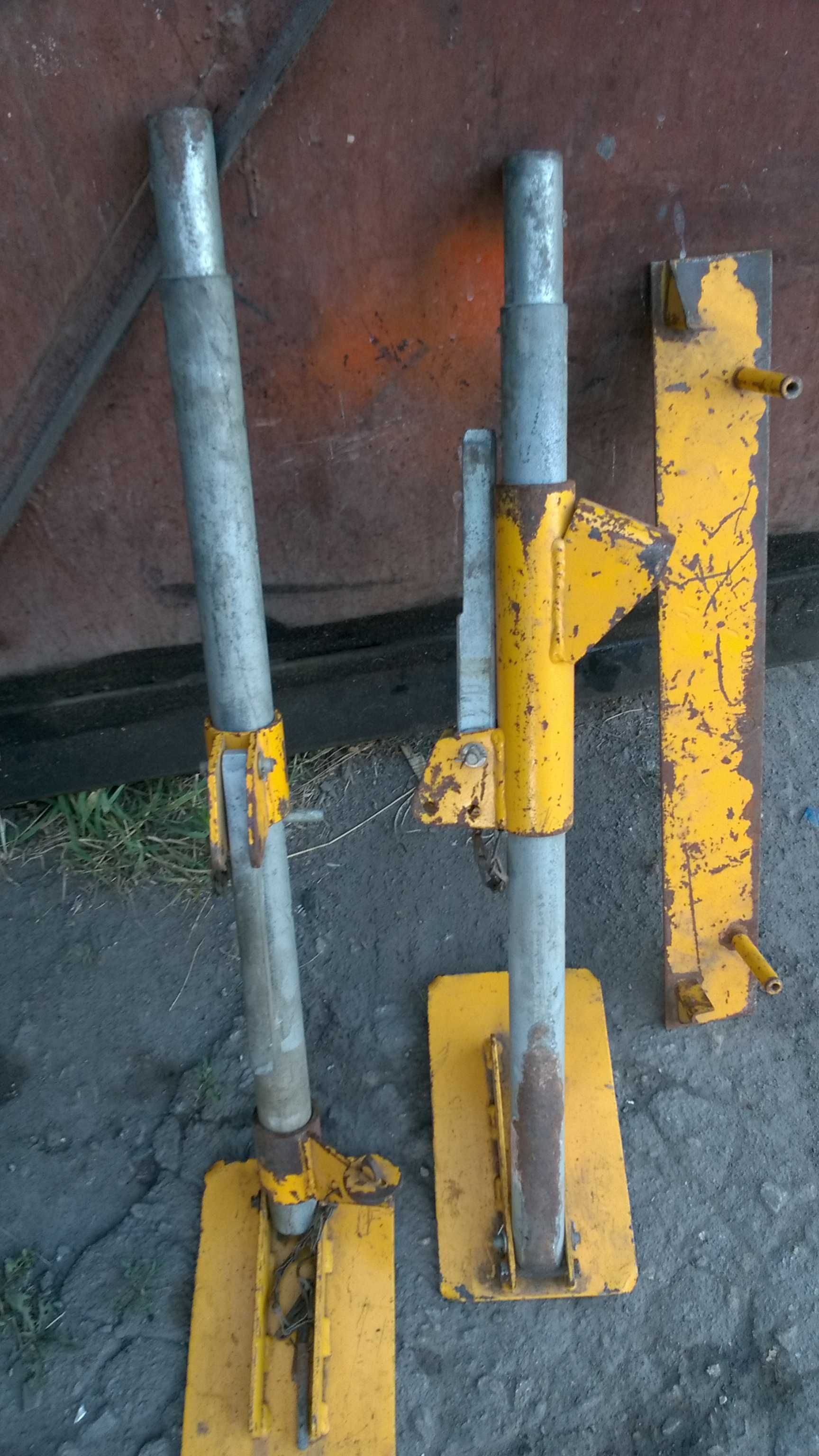 Опрокидыши автомобиля.