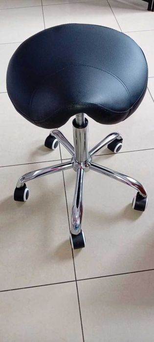 Mocny Stołek Krzesło Taboret Obrotowy Na Kółkach Kosmetyczny Fryzjer