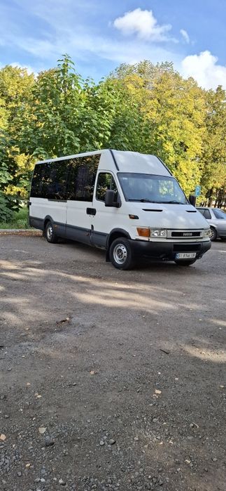 Мікроавтобус Івеко Дейлі е 3