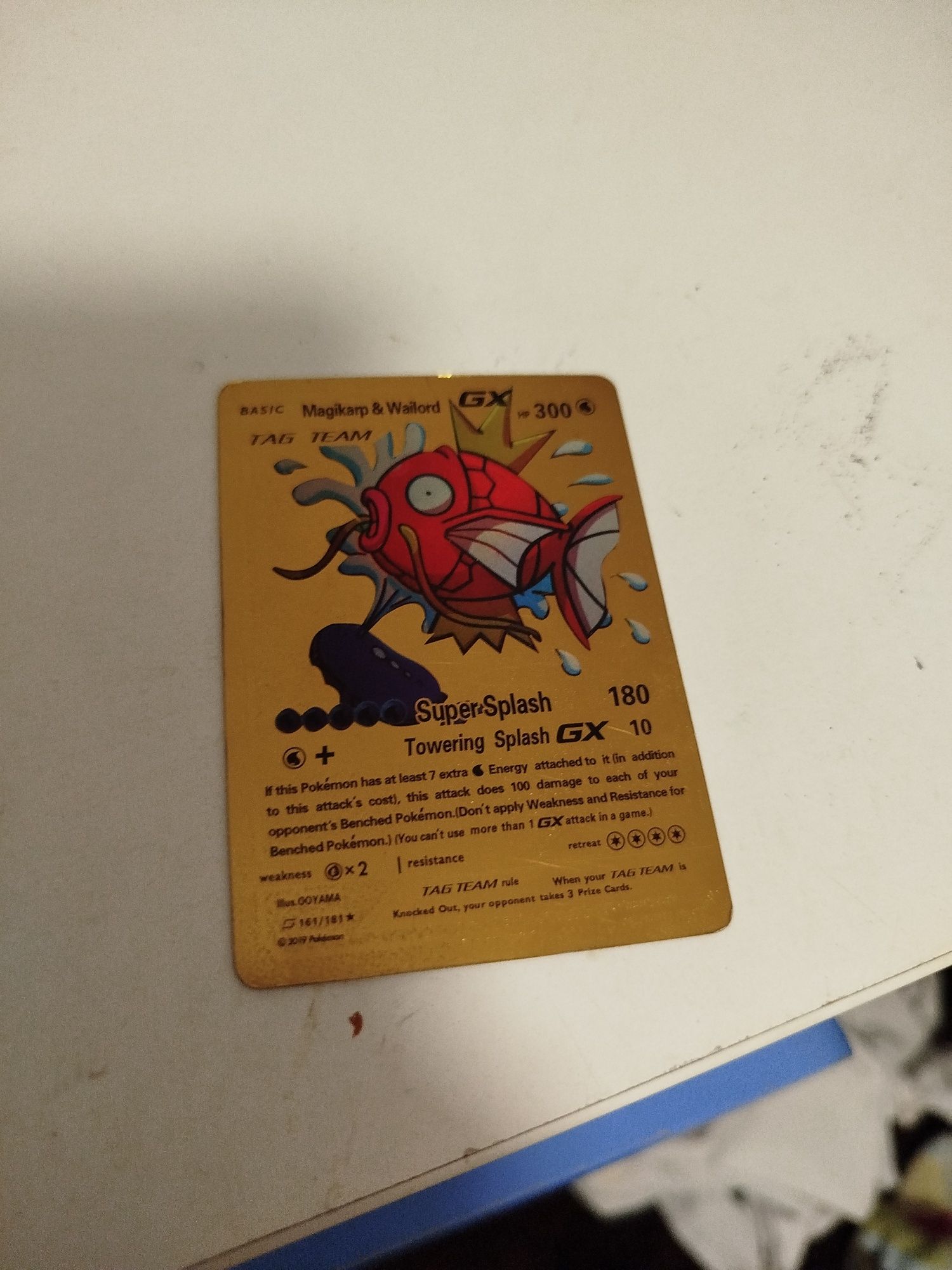Złota karta pokemon