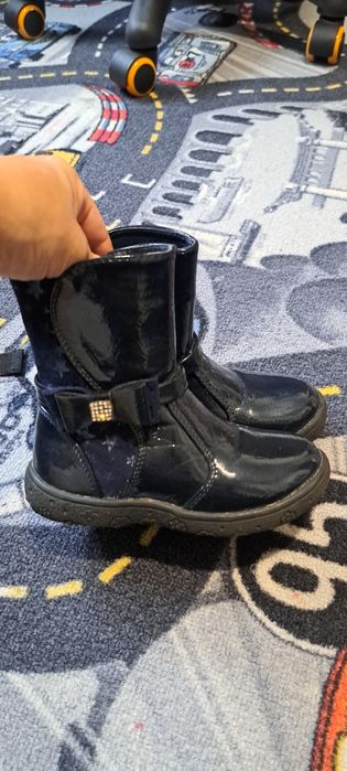Buty zimowe dla dziewczynki