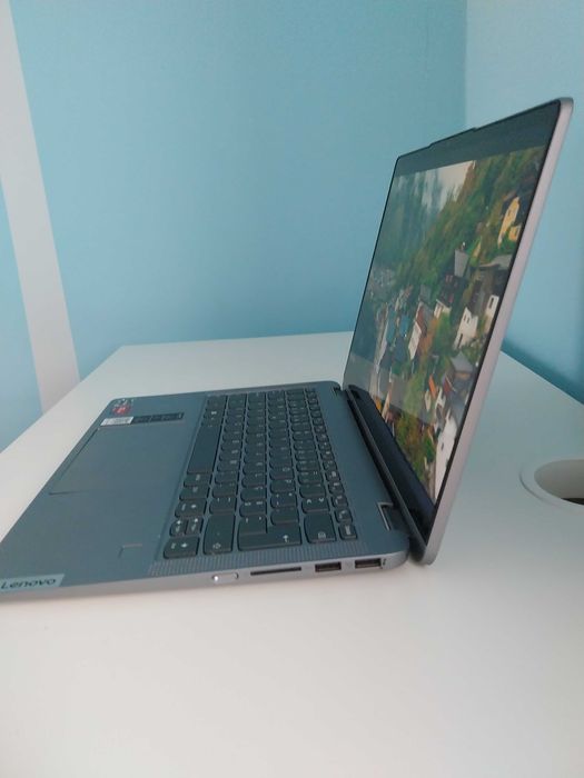 Notebook Lenovo 5 series portatil versátil