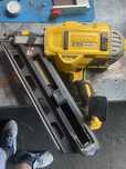 DeWalt gwozdziarka DCN692 type 3