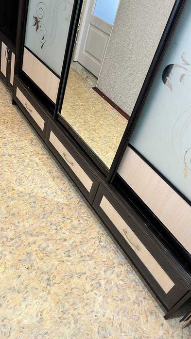 ТЕРМІНОВО!  Меблі у передпокій