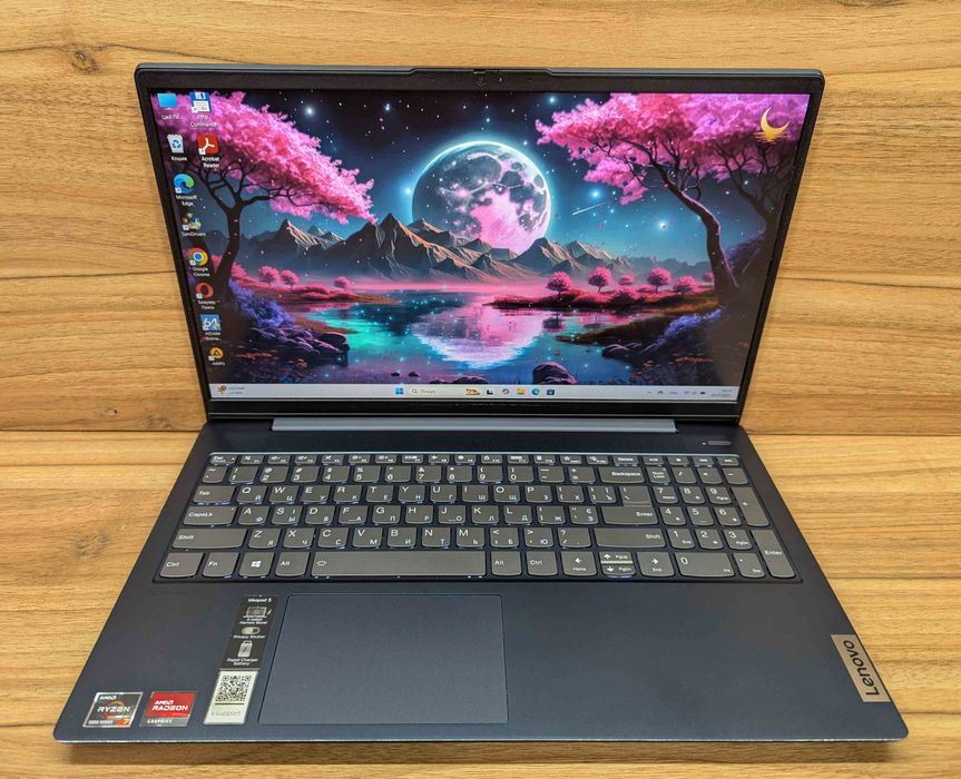 38/Lenovo IdeaPad 5 15ALC05/15,6"/AMD  7-5700U/512GB SSD/RAM 16GB/