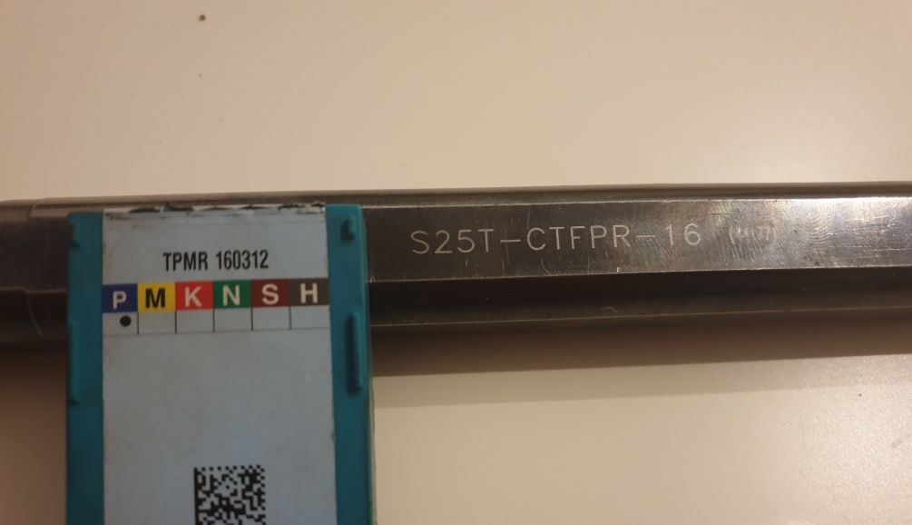 Wytaczak S25T CTFPR 16 z płytkami TaeguTec