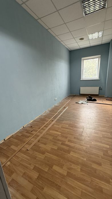 Офіси в оренду м. Обухів