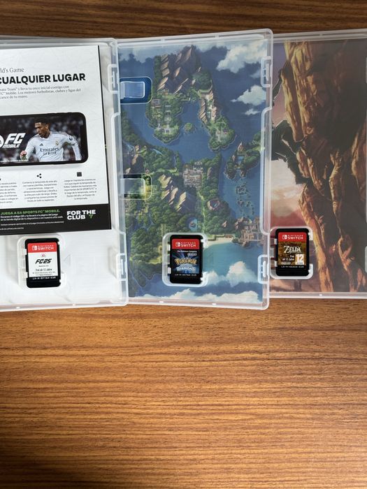 Nintendo Switch Lite + Jogos e Acessórios (como nova)