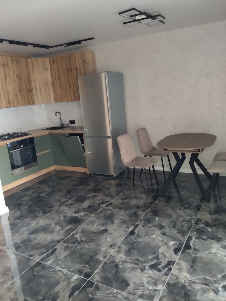 Продається 2 км квартира на Смакули