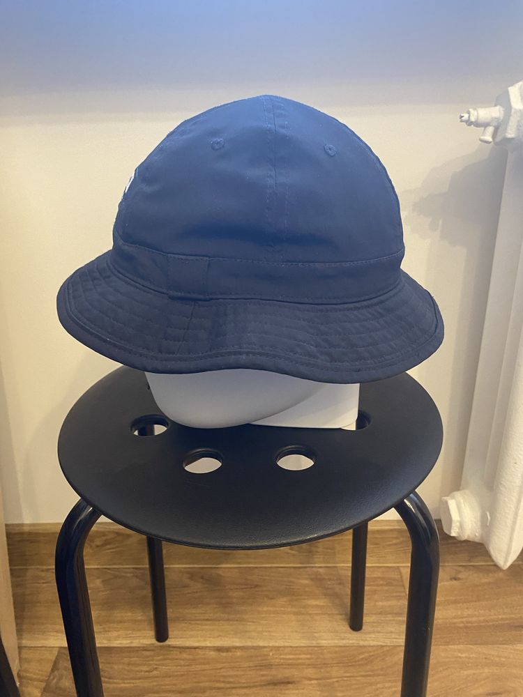 Bucket adidas Czarny