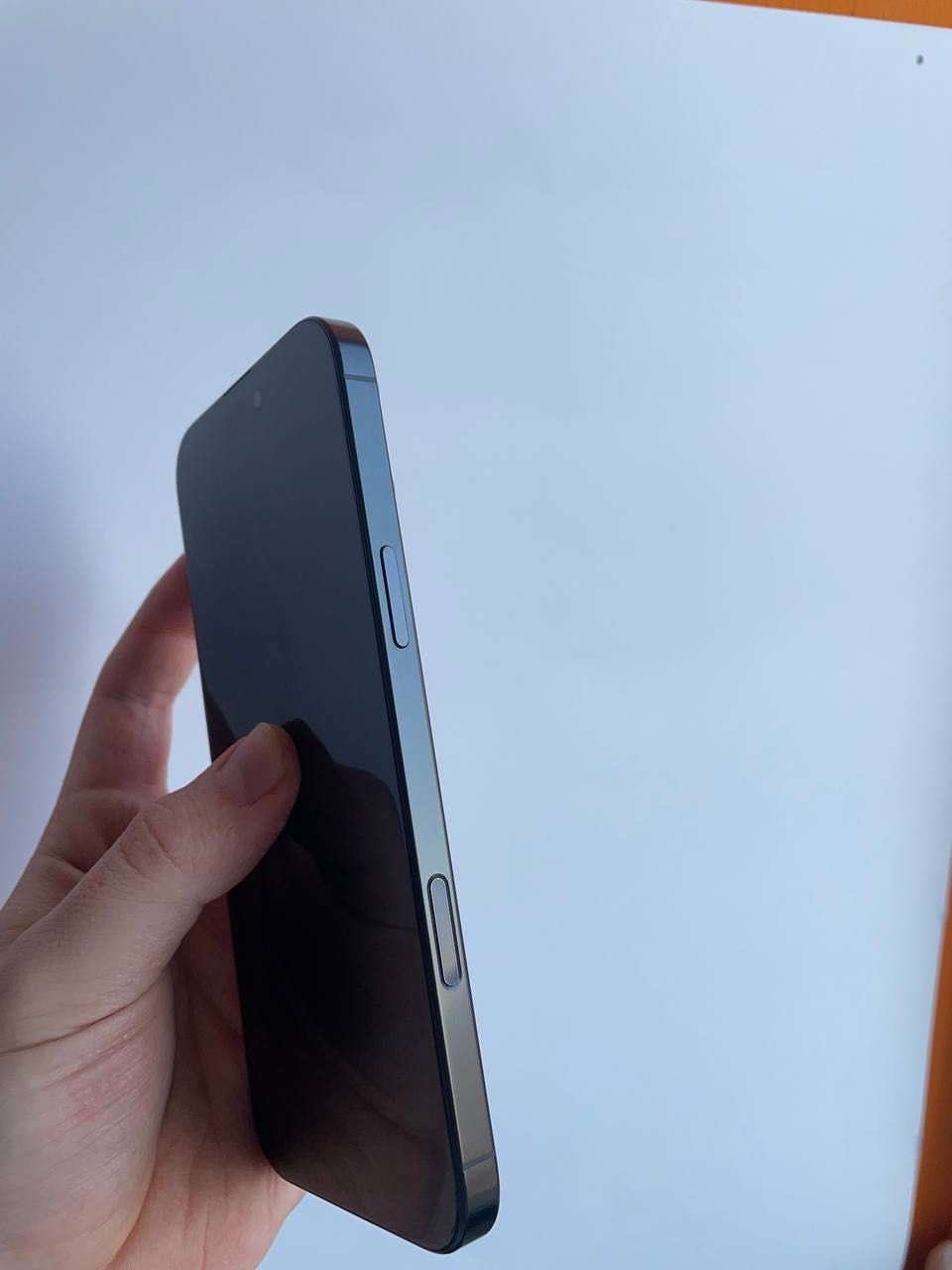 iPhone 16 Pro Max 256 gb та подарунок — AirPods Pro 2