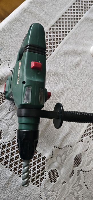 Narzędzia mały majsterkowicz + wiertarka udarowa