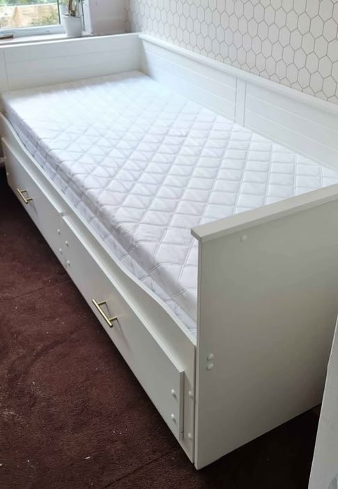 Sprzedam łóżko hermes