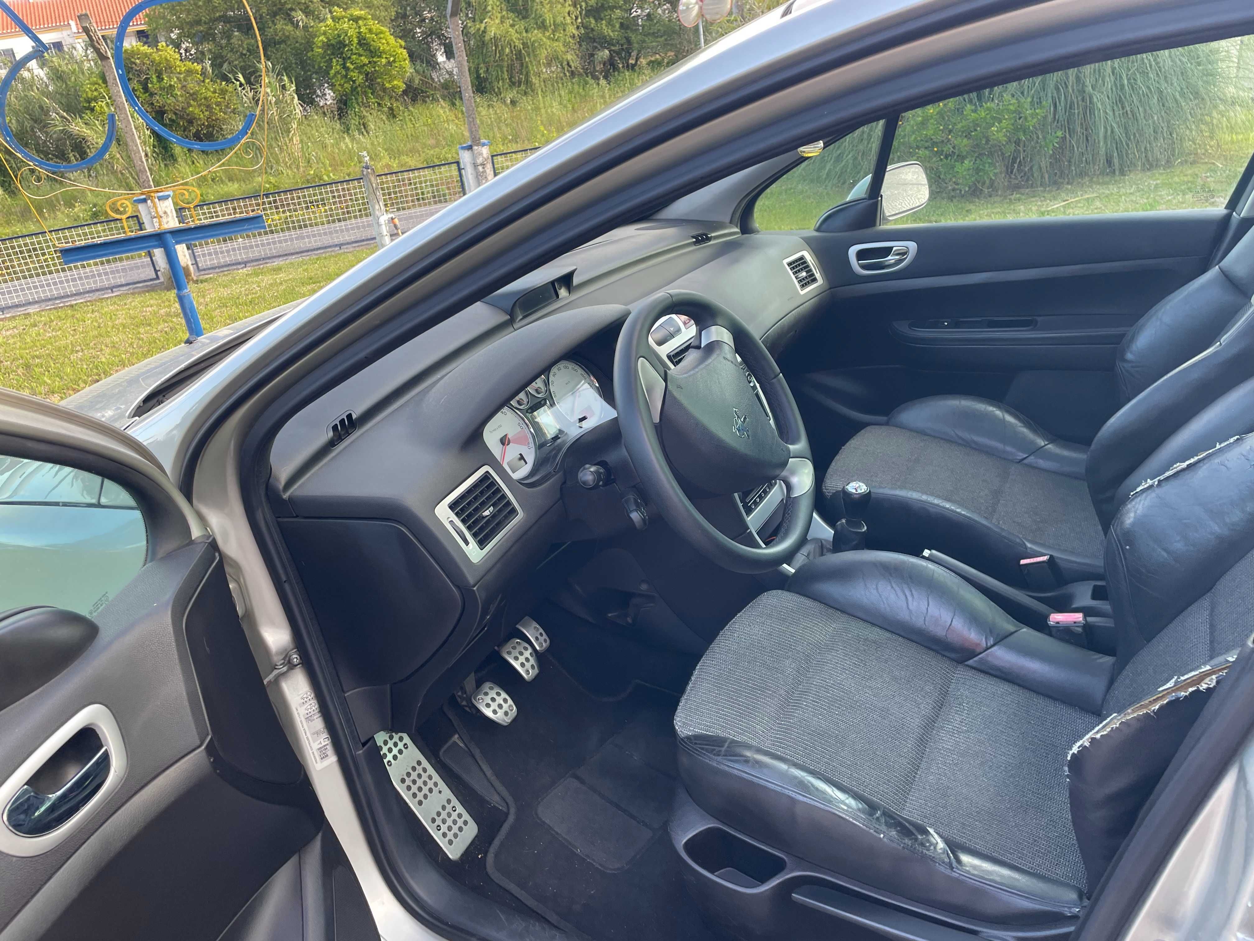 Peugeot 307 SW 1.6 HDi (110cv) ~287.500 km