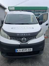 Nissan NV200 пасажир