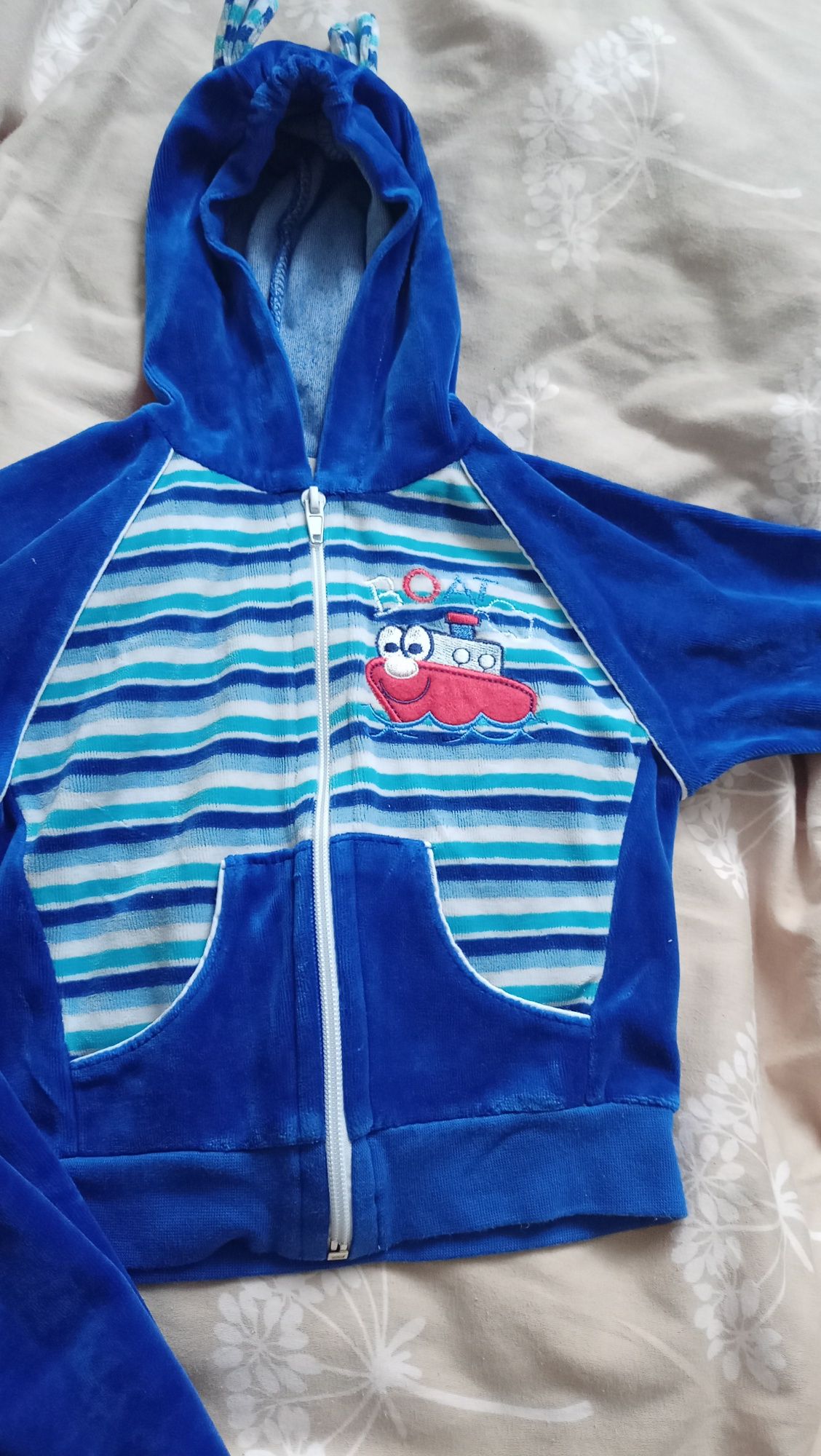 Dres welurowy 80