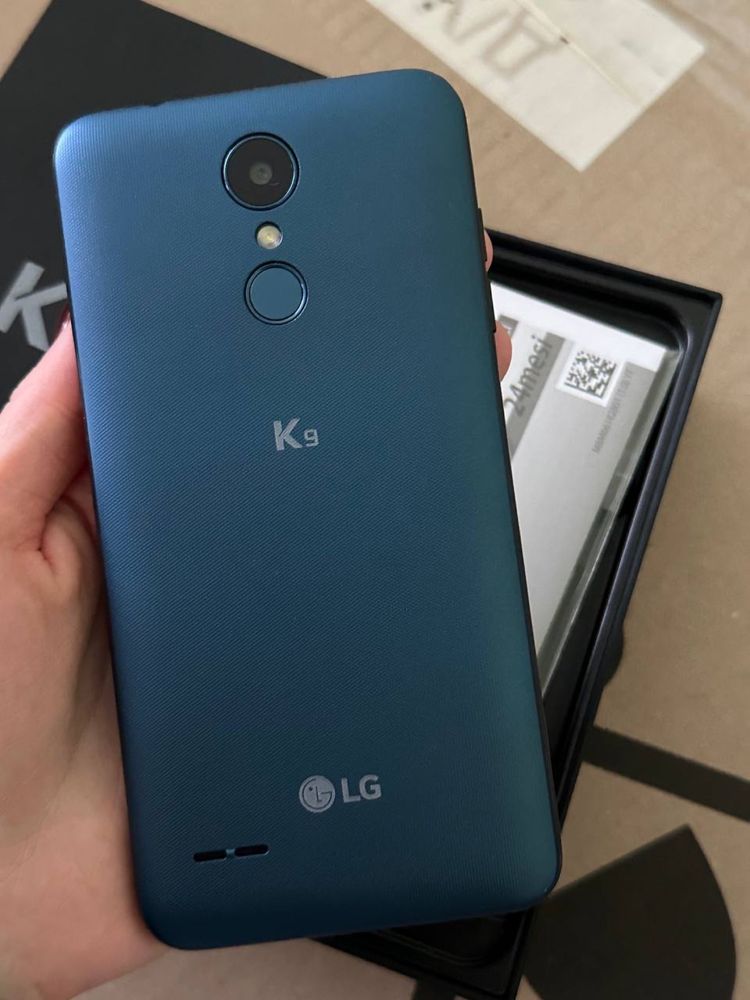 Мобільний телефон LG K9 Blue